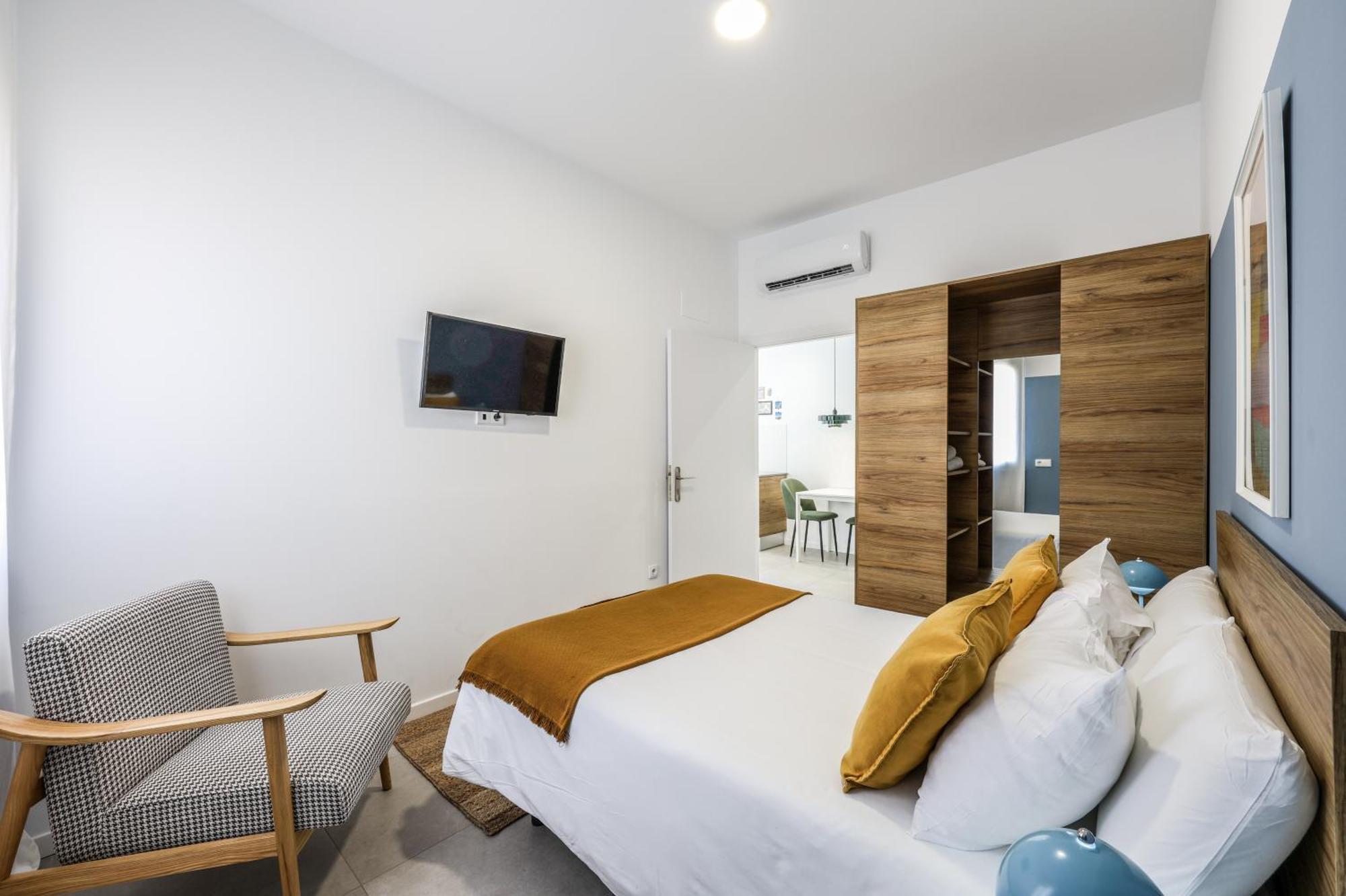 2 Hab En Malvarrosa A Metros De La Playa, Con Terraza Y Zonas Comun 3d * Valence