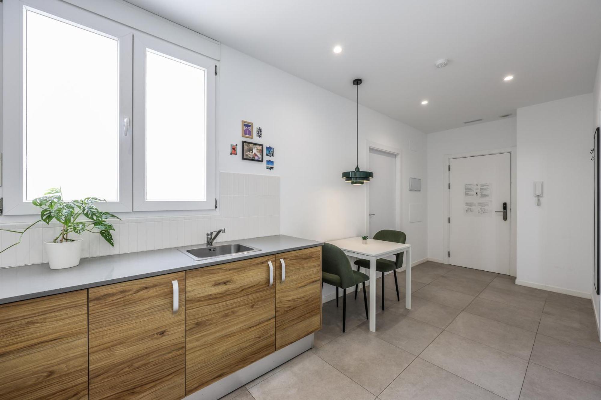 2 Hab En Malvarrosa A Metros De La Playa, Con Terraza Y Zonas Comun 3d Appartement